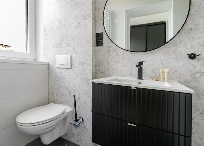 Slowackiego Modern By Bookinghost * Katoviçe